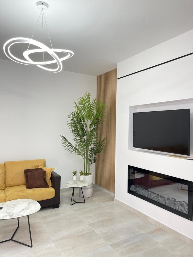 Lungomare Luxury Sea View Apartaments Vlorë Exterior foto